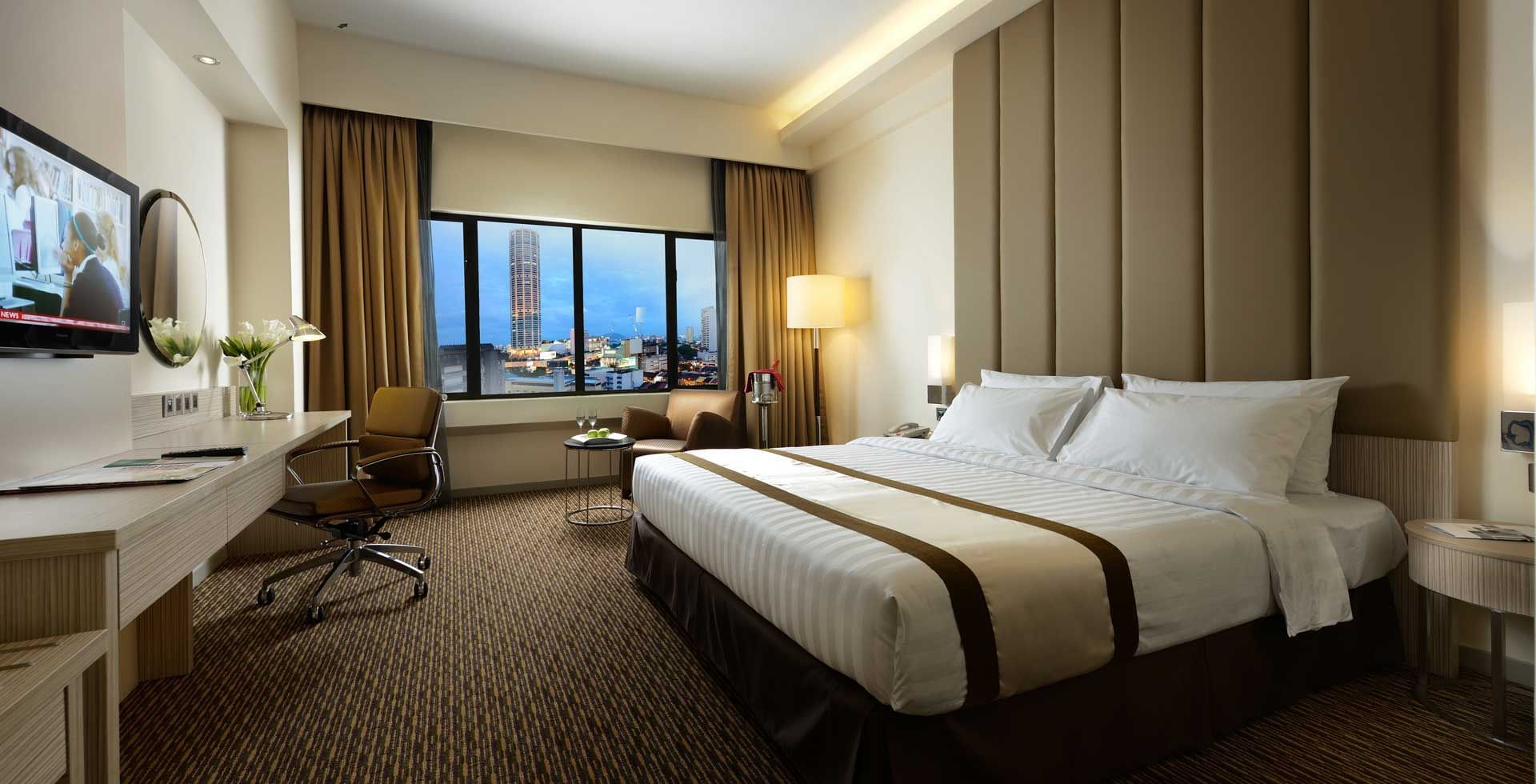 Club King Room with TV, work area & city view at Sunway Hotel Georgetown