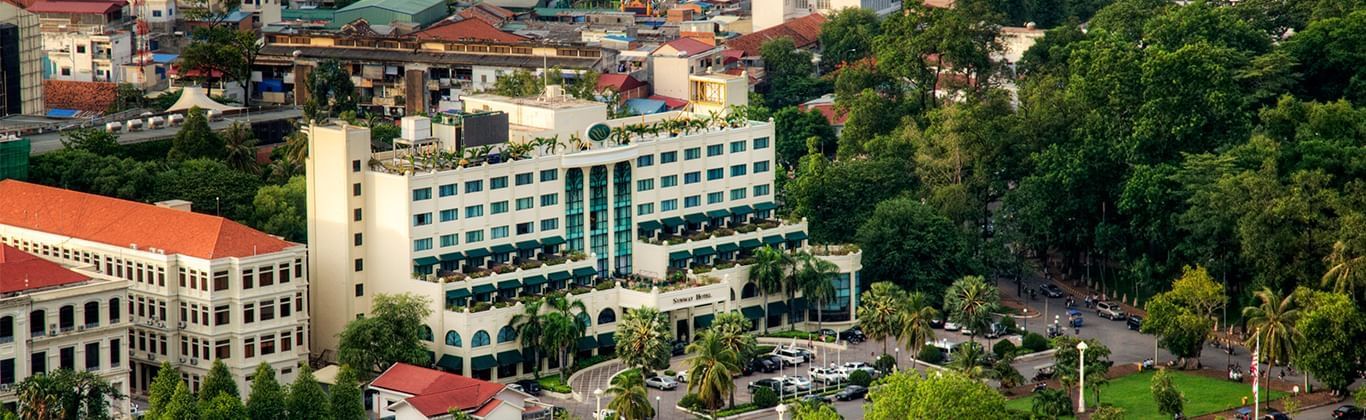 Aerial view of Sunway Hotel Phnom Penh, car park & city