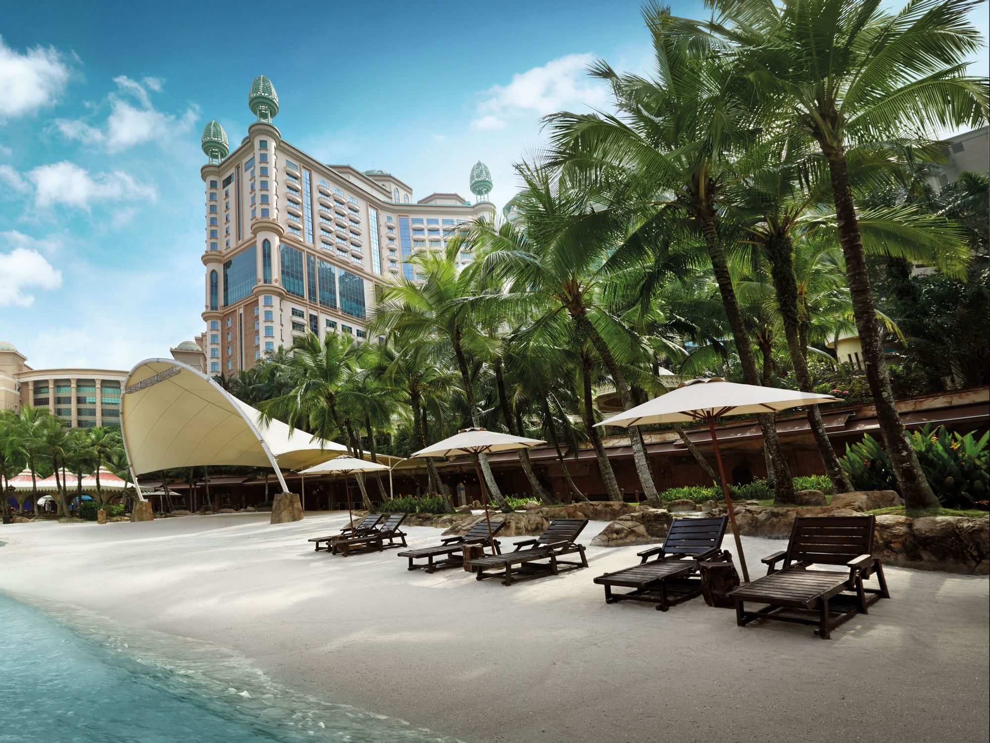 Loungers & huts on the beach near Sunway Resort